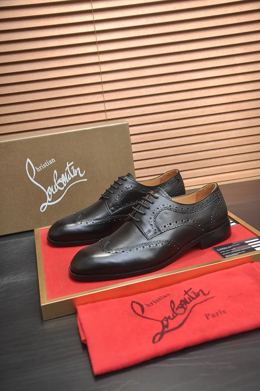Men's shoes 💰620💶 [Chrstian Loubotin] Red-soled shoes 💋Original mold opening, the highest version on the market, purely handmade ➕Imported cowhide uppers, first-layer water-dyed cowhide lining! Original EU high-gloss outsole. 38 to 45 (45 customized)
